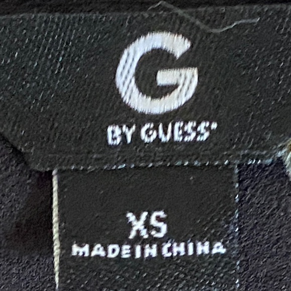 G by Guess Floral Cold Shoulder Long Sleeved Blouse - Picture 2 of 3